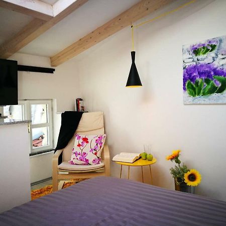 Cres Art Studio Kuning Apartment 外观 照片