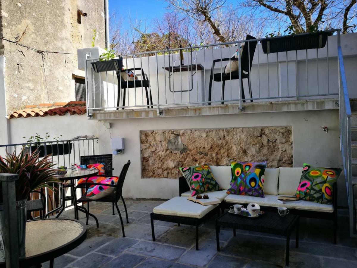 Cres Art Studio Kuning Apartment 外观 照片