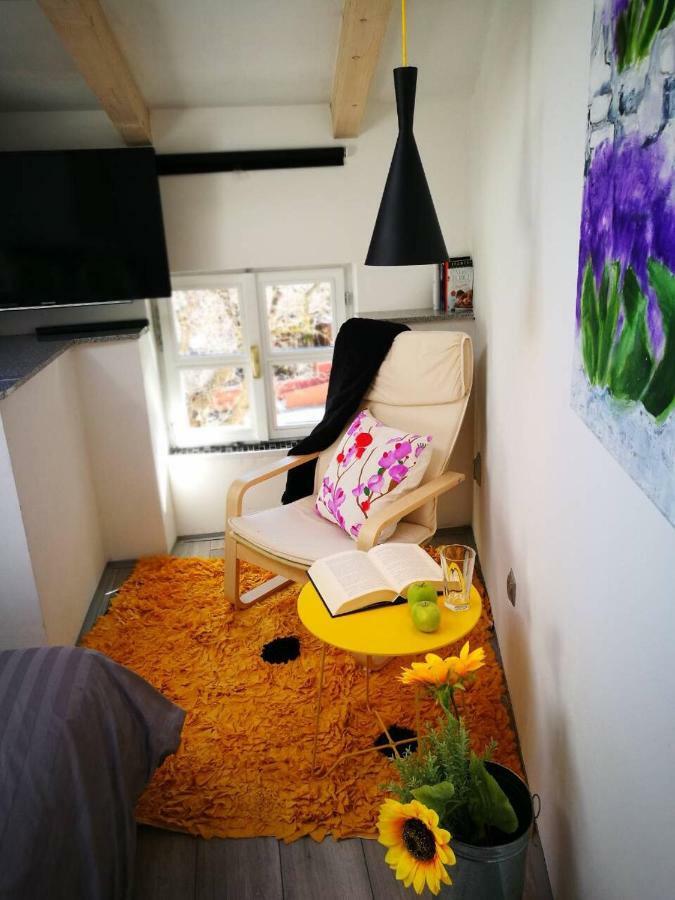 Cres Art Studio Kuning Apartment 外观 照片